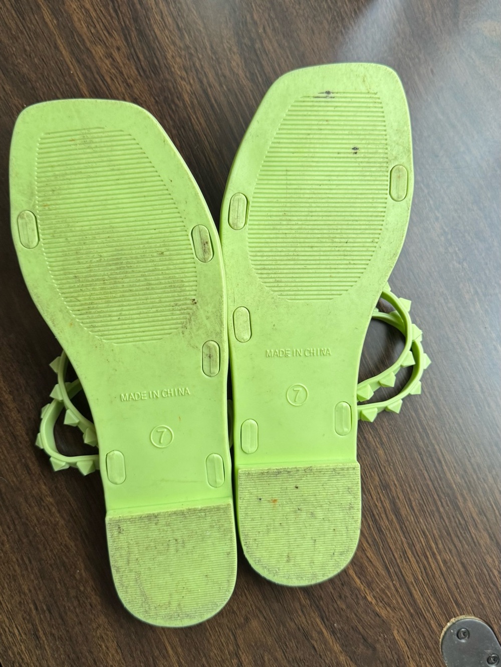 Steve Madden Neon Lime Pyramid Stud Multi-Strap Slide Sandals - Picture 2 of 3